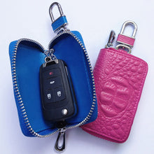 Laden Sie das Bild in den Galerie-Viewer, Schlüsseletui aus Leder mit Krokodilmuster