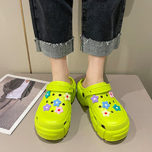 Laden Sie das Bild in den Galerie-Viewer, Atmungsaktive Plateausandalen mit Blumenmuster für Damen