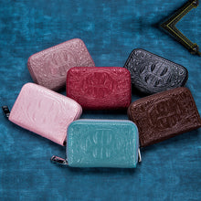 Laden Sie das Bild in den Galerie-Viewer, Krokodil Kartenhalter mit Reißverschluss