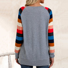 Laden Sie das Bild in den Galerie-Viewer, Langärmliges T-Shirt in Kontrastfarbe