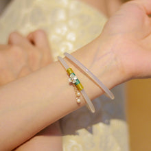 Laden Sie das Bild in den Galerie-Viewer, Zartes Minimalistisches Jade-Armband