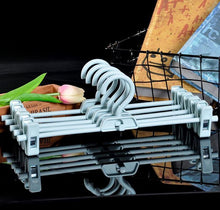 Laden Sie das Bild in den Galerie-Viewer, Platzsparender Kleiderbügel(5 Stück)