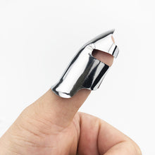 Laden Sie das Bild in den Galerie-Viewer, Multifunktionaler Handgeschützter Gemüsepflücker aus Edelstahl