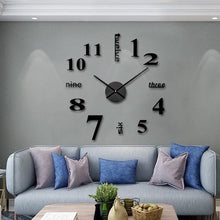 Laden Sie das Bild in den Galerie-Viewer, DIY Moderne Stanzfreie Wanduhr