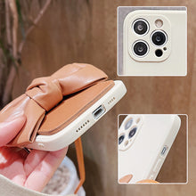 Laden Sie das Bild in den Galerie-Viewer, IPhone Handyhülle mit Schleife