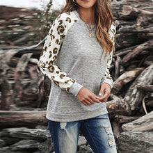 Laden Sie das Bild in den Galerie-Viewer, Langarm-T-Shirt mit Leopardenmuster für Damen