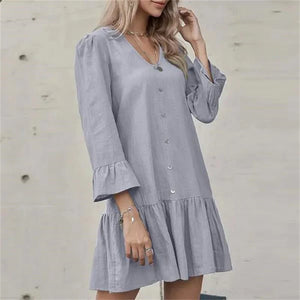 Faltenkleid mit Glockenärmeln