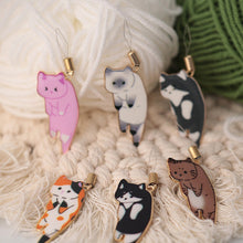 Laden Sie das Bild in den Galerie-Viewer, Nadeleinfädler mit Katzenmuster