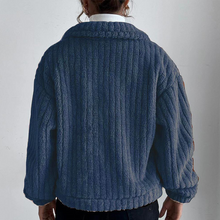 Laden Sie das Bild in den Galerie-Viewer, Revers-Plüsch-Jacke