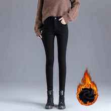 Laden Sie das Bild in den Galerie-Viewer, Thermo-Jeans mit Fleecefutter für Damen