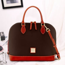 Laden Sie das Bild in den Galerie-Viewer, Muscheltasche aus Leder mit Reißverschluss