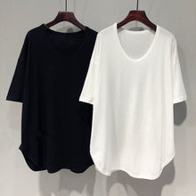 Laden Sie das Bild in den Galerie-Viewer, Einfaches T-Shirt mit U-Ausschnitt in Übergröße