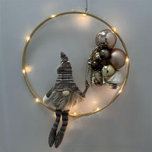 Laden Sie das Bild in den Galerie-Viewer, DIY Weihnachtswichtel-Ornament