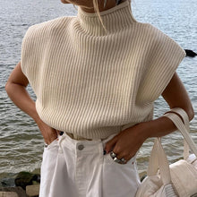 Laden Sie das Bild in den Galerie-Viewer, Ärmelloser Rollkragenpullover