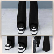 Laden Sie das Bild in den Galerie-Viewer, Dicke Flared-Jeans aus Fleece für Damen