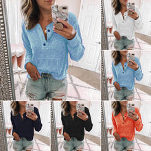 Laden Sie das Bild in den Galerie-Viewer, Geripptes Einfarbiges T-Shirt mit Knöpfen