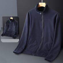 Laden Sie das Bild in den Galerie-Viewer, Wende-Sweatshirt mit Stehkragen aus Fleece