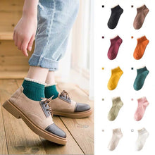 Laden Sie das Bild in den Galerie-Viewer, Süße Damensocken