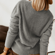 Laden Sie das Bild in den Galerie-Viewer, Strickjacke mit Metallknöpfen