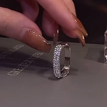 Laden Sie das Bild in den Galerie-Viewer, Offener quadratischer Diamantring