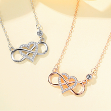 Laden Sie das Bild in den Galerie-Viewer, Sanfte Liebe Strass Halskette