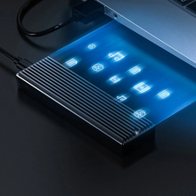 Laden Sie das Bild in den Galerie-Viewer, 2TB externe ultraschnelle mobile SSD aus Aluminium