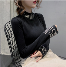 Laden Sie das Bild in den Galerie-Viewer, Bedruckter Halbrollkragenpullover für Damen