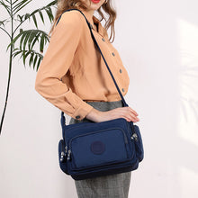Laden Sie das Bild in den Galerie-Viewer, Wasserdichte vielseitige leichte Umhängetasche aus Nylon für Damen