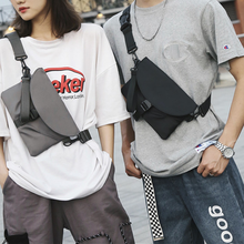 Laden Sie das Bild in den Galerie-Viewer, Einfache Brusttasche