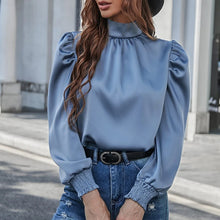 Laden Sie das Bild in den Galerie-Viewer, Elegante Langarmbluse mit Rollkragen und Puffärmeln