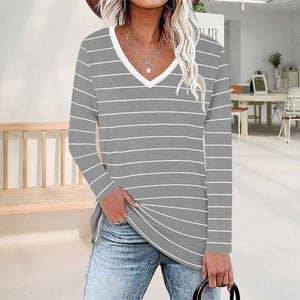 Gestreiftes Langärmliges T-Shirt mit V-Ausschnitt