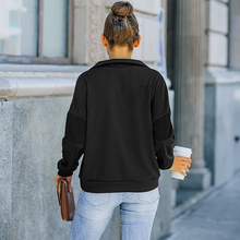 Laden Sie das Bild in den Galerie-Viewer, Minimalistisches Sweatshirt mit Reißverschluss