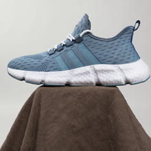 Laden Sie das Bild in den Galerie-Viewer, Stilvolle und Bequeme Sneakers