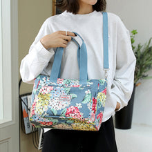 Laden Sie das Bild in den Galerie-Viewer, Damen Handtasche mit großem Fassungsvermögen und Blumenmuster