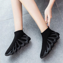 Laden Sie das Bild in den Galerie-Viewer, Fliegend gewebter High-Top-Turnschuhe