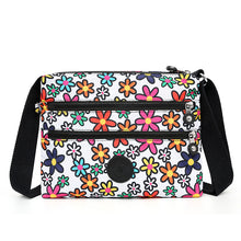 Laden Sie das Bild in den Galerie-Viewer, Lässige Mehrschichtige Wasserdichte Umhängetasche