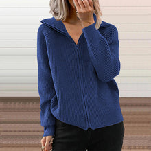 Laden Sie das Bild in den Galerie-Viewer, Locker gestrickter Pullover mit Reißverschluss am Revers