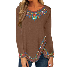 Laden Sie das Bild in den Galerie-Viewer, Vintage ethnische T-Shirt