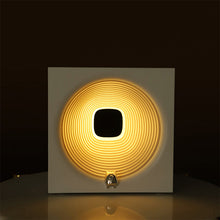 Laden Sie das Bild in den Galerie-Viewer, C34 Zeitmaschinen Lautsprecher