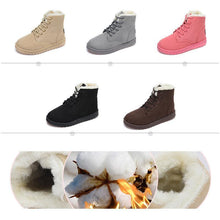 Laden Sie das Bild in den Galerie-Viewer, Frosted Schneestiefel