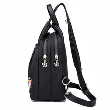 Laden Sie das Bild in den Galerie-Viewer, Damen Rucksack mit Stickerei