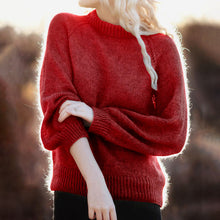 Laden Sie das Bild in den Galerie-Viewer, Einfarbiger Pullover aus Mohair