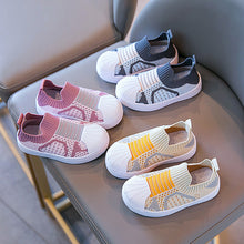 Laden Sie das Bild in den Galerie-Viewer, Modische Atmungsaktive Kinderschuhe