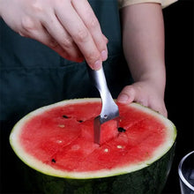 Laden Sie das Bild in den Galerie-Viewer, 2-in-1 Wassermelonenschneider aus Edelstahl
