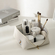Laden Sie das Bild in den Galerie-Viewer, Einfache Tragbare Kosmetiktasche