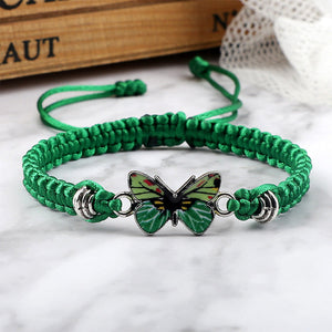 Armband mit Schmetterlingsanhänger