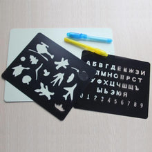 Laden Sie das Bild in den Galerie-Viewer, Interessantes Zeichentafel Set mit Licht im Dunkeln