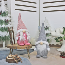 Laden Sie das Bild in den Galerie-Viewer, Weihnachten Gesichtslosen Puppe Ornament