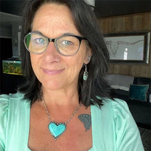 Laden Sie das Bild in den Galerie-Viewer, Boho Türkis Herz Anhänger Halskette