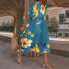 Laden Sie das Bild in den Galerie-Viewer, Lässig bedrucktes Patchworkkleid